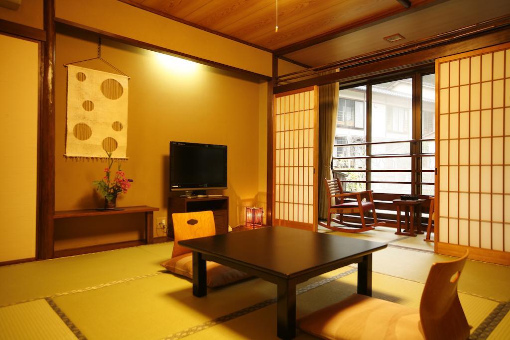 Yuraku Kinosaki Spa & Gardens Toyooka  Room photo